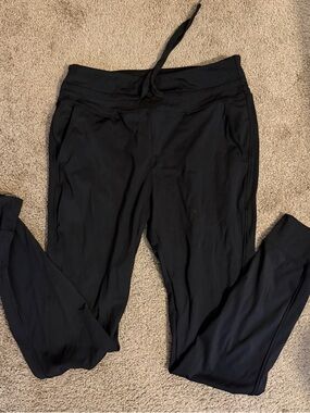 Women’s Halara Black Drawstring Jogger Pants